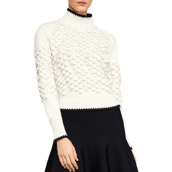 BCBGMaxAzria Sweaters - BCBGMAXAZRIA Popcorn Stitch Turtleneck Sweater
